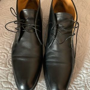 Black leather men’s lace up boots